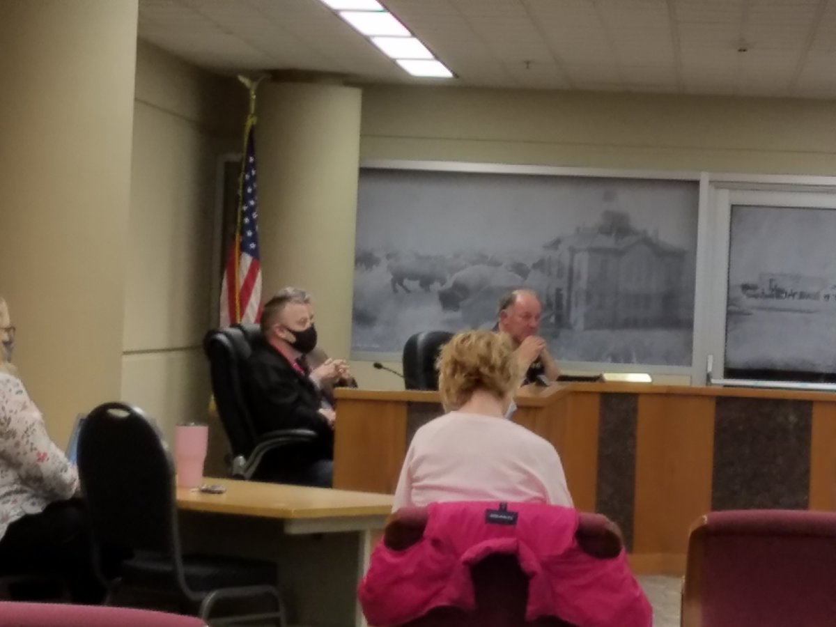 It's official!  Congratulations to Darin Myers for being voted in as the new Ellis County Administrator!  We know your leadership will bring great things to Ellis County! 
#leadership #forward #WinForEllisCounty