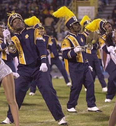 creativebobbie's tweet image. Picture it! 2005. First season of the then-new uniforms. My favorite year marching. Giving the dance routine the pure T business. #MarchedFirst