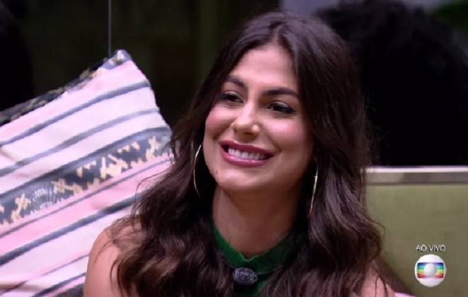 DivaDepressao's tweet photo. Ela           adoraria ter conhecido     ela #BBB21 https://t.co/hal8V7AwWH