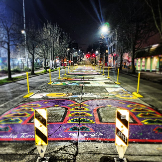 I refused to check this first when I went back to Seattle. I didn't want to spend the whole time upset<a href="/tag/destiny2"class="tags"><span>#destiny2</span></a><a href="/tag/splicerfasionshow"class="tags"><span>#splicerfasionshow</span></a>