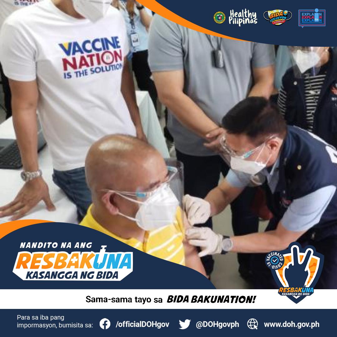 LOOK: Health Secretary Francisco T. Duque III together Manila City Vice Mayor Honey Lacuna earlier today visited Sta. Ana Hospital in Manila to witness the COVID-19 vaccine ceremonial vaccination.