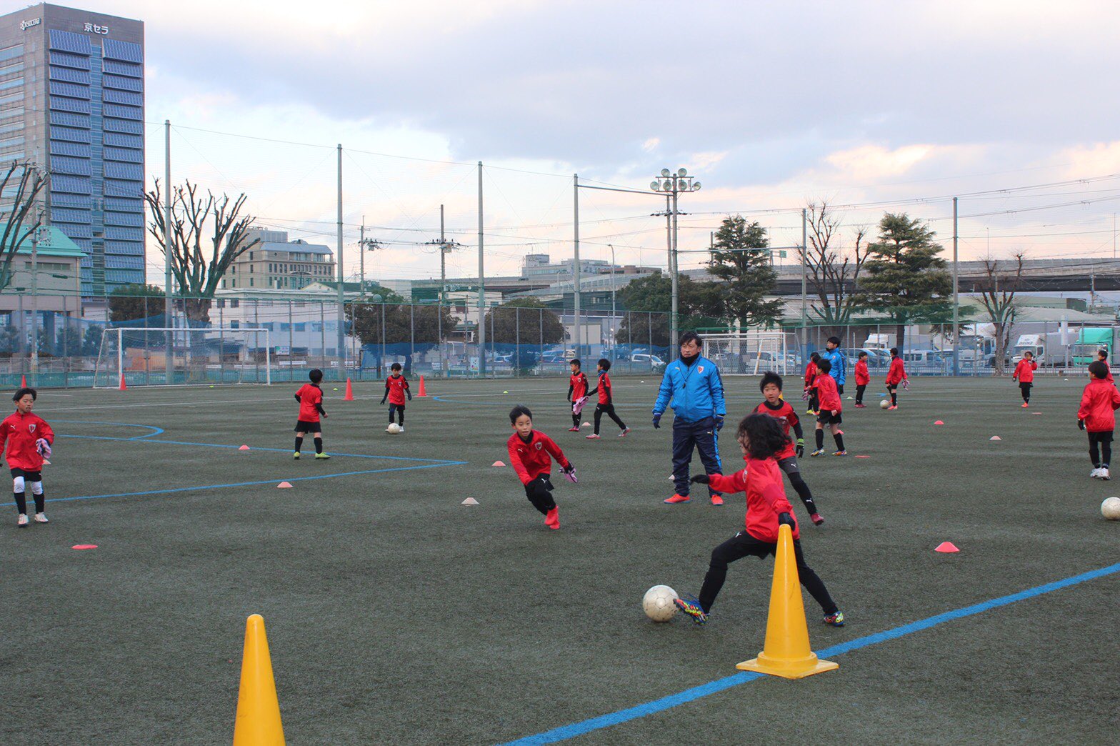 京都サンガf C 受付は3 9 火 まで 21年度u 12プレspコース セレクション 対象 新小学3年生 皆さまのご参加をお待ちしております 詳しくはこちらから T Co Xtg7j8hohf Sanga 京都サンガ サンガアカデミー T Co