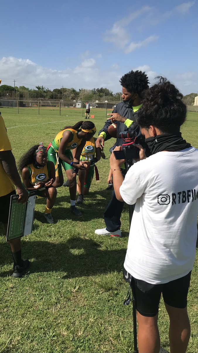 Congratulations to our flag football team for your first win of the season against South Miami SHS! Final score 15-0🏈🔰🏈 Now that’s how you kick off Women’s History Month! Way to go Lady Generals!  <a href="/GsquadJax/">JaxGflagfootball</a> <a href="/JaxActivities/">MiaJax Activities</a> <a href="/MJSeniorHigh/">Miami Jackson Senior High</a>