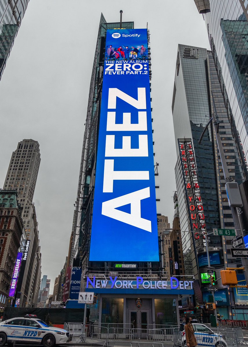 ATEEZofficial's tweet photo. [📷] ATEEZ lighting up Times Square with #FEVER_Part2 ! Thank you @Spotify 💙🤍

Stream #Fireworks : https://t.co/o8YbNLZ6t5

#ATEEZ #에이티즈 https://t.co/b8nXU0xvAa