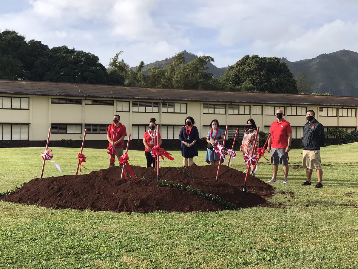 heather_morgado's tweet photo. BIG things are happening at Kauai HS! Today was the groundbreaking ceremony for our new gym! #excited 🤩 @MarleneLeary @paulzina @DawnTaba @jcass808 @KershnerB17 https://t.co/xdNmIk3LNC
