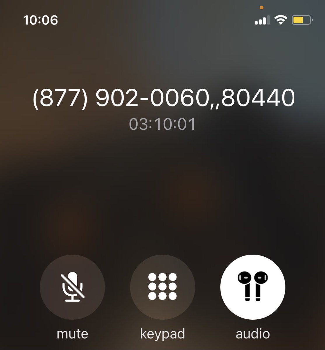 brightbeaumind's tweet photo. 3+ hours on the phone today and 6+ additional hours over the last month spent waiting for @Fidelity to answer what was a simple question; still didn’t reach anyone. I will be taking my business elsewhere and recommending my employer do the same. https://t.co/eREaXMLsbl