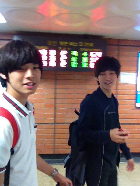 mat_yonnaise's tweet photo. i love their friendship more than i love myself https://t.co/4xuO9FvvyW