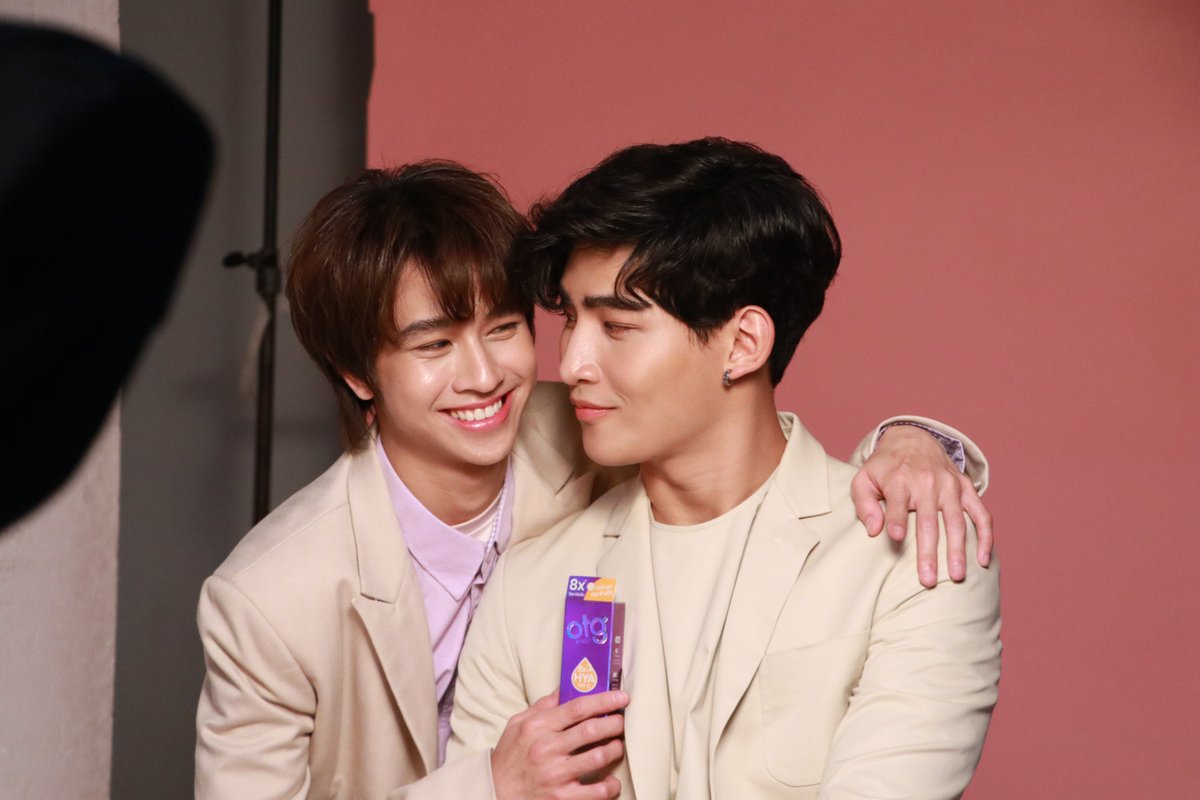OTGontheglow's tweet photo. แก้มน้องใสจนห้ามใจไม่ไหวใช่มะคะ สายตามันฟ้องง
#OTGxOhmFluke 
#OTGอวดผิวโกลว์แบบเกาหลี https://t.co/X0ZcQTESm8