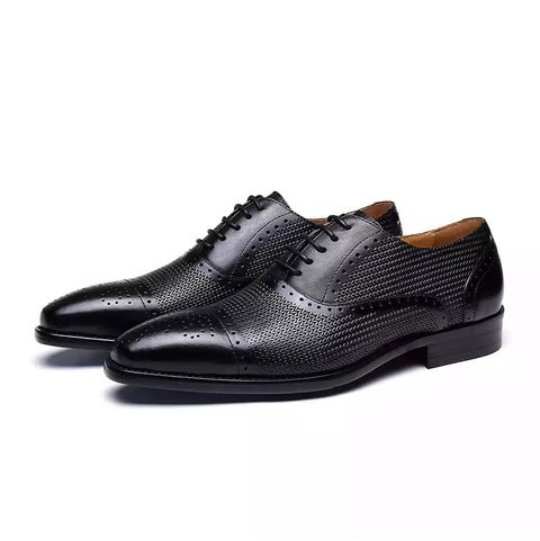 TylerM_boutique's tweet photo. Classic Men Formal shoes from just R1300.

Nationwide delivery.
Dm or whatsApp 0729899950

________________________________
#Tylermade_boutique 
#NSFAS
#DJSBU
#BlackOwned
Capitec Money https://t.co/Ku65Uqfk2m