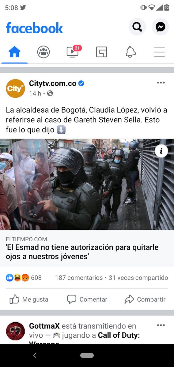 eddyperssa's tweet photo. @ClaudiaLopez  #payasa #ridicula cuando ocurrió lo del muchacho Cruz recuerdo con ud salió a gritar cuál plazuno de 5, "no desplegaremos al ESMAD, es una fuerza represiva y no de control" "buscaremos el desmonte del ESMAD" y vean Lo que ocurre, más ridícula que #martuchis https://t.co/7aLmC0VJl0