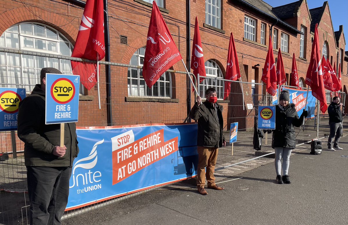 Unite_NorthWest's tweet image. #ManchesterBusStrike day 3.

Manchester’s bus drivers have risked their lives to keep us moving during the crisis. Shame on @gnwbus for thanking its drivers with a #FireandRehire attack on pay and conditions. 

Email the CEO here: megaphone.org.uk/petitions/stop…