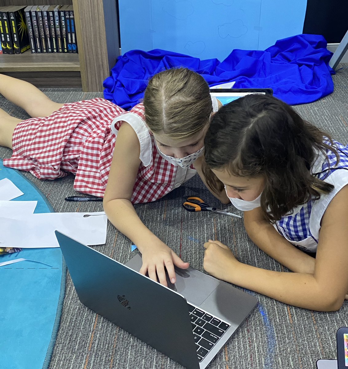 PatanaYear6's tweet photo. Y6 are busy working on a stop motion animation project - right through from writing the script to editing it and adding sound effects.
#engagedandempowered #learning #ICT #Year6 https://t.co/VqizpItlTx