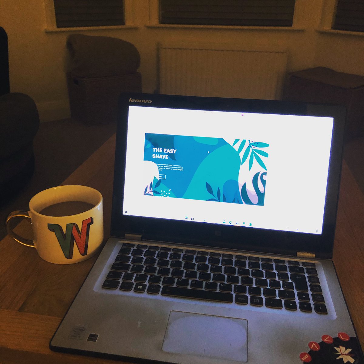 These 5am starts are making me supper productive and motivated. Work done already. Then an early dog walk with Luna. 👍🏻#easyshaveclub