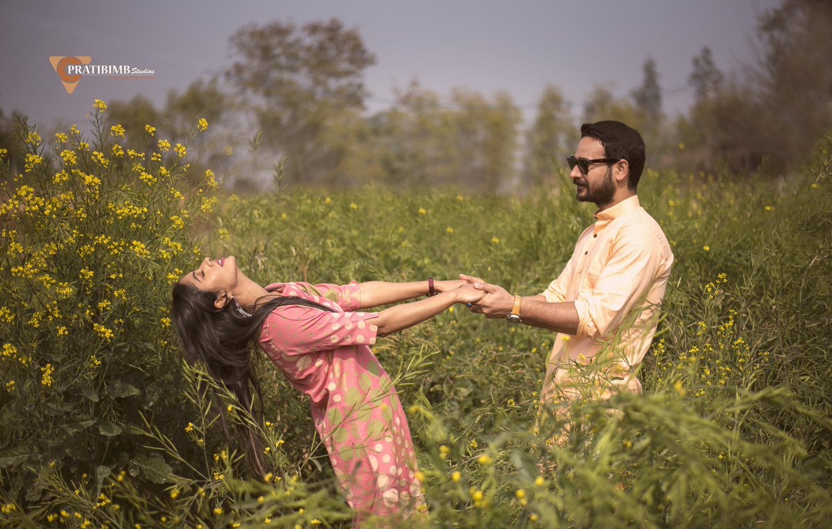 Pratibimbstudio's tweet photo. You are the last thought in my mind before I drift off to sleep and the first thought when I wake up each morning.🌻❤️💚

#prewedding #preweddingphotoshoot #photography #preweddinglocation #preweddinginspiration #bridetobe #LoveIsInTheAir #CoupleGoals #couple #pratibimb_studios https://t.co/sRXGGJCXi5