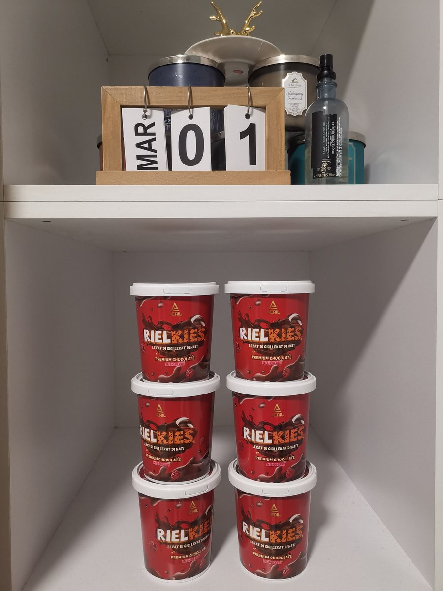 penaberkala's tweet photo. @shahroll_SH Saya jual #rielkies
1 tub RM16
3 tub RM45
https://t.co/pwtQKAH76O https://t.co/Q0zlqP7Qfl