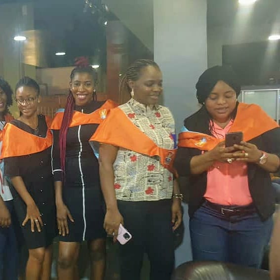 amarakyna's tweet photo. Quite an unusual graduation it was! Due to Covid-19,we had a virtual celebration 🍾 but it didn't stop us from attempting to capture some of our graduands in several clusters. https://t.co/3sp13UdTbe