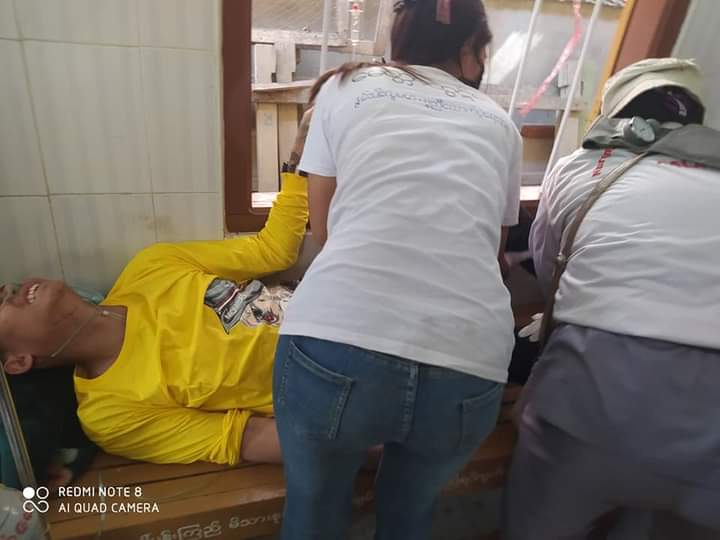 Four people got gunshot wound in Kalay City, Sagaing District.
One has got fatal abdominal injury.
#WhatsHappeningInMyanmar
#Mar2Coup