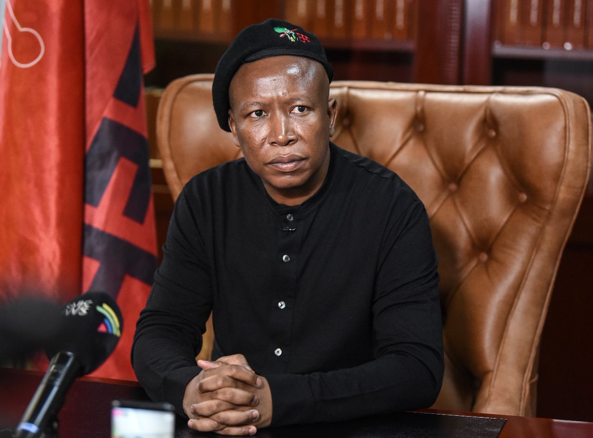 HesedGuru's tweet photo. Tell me I'm lying n prove it; Everything @Julius_S_Malema touches trends:
Like: #ParliamentHouse 
#PaybackTheMoney
#teawithzuma 
#FillUpTheStadium
#RedBarret (Any wearing of Barret)
even #VBS had to have his name or @EFFSouthAfrica even though they were not there
#MalemaTurns40 https://t.co/nSUoBOISlB