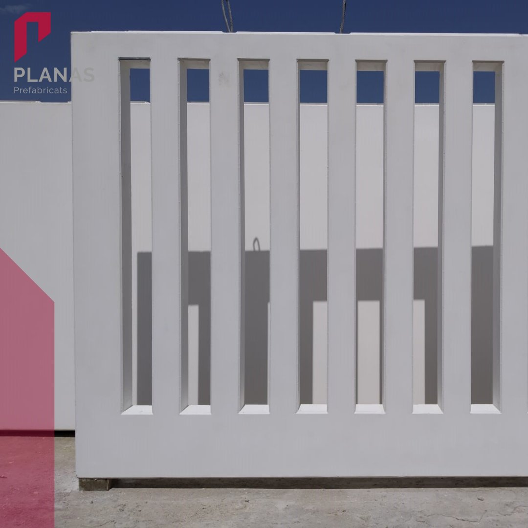 pref_planas's tweet photo. 👉 Fa poc vam acabar les obres de moviment de terres, fonamentació i muntatge dels #panells #prefabricats del nou tanatori que ALTIMA està construint a Valls.

Parlem?
📞 972 843 512
🖱 info@prefabricatsplanas.com
https://t.co/IjvGyzd0O7 https://t.co/K9cUxYNU85