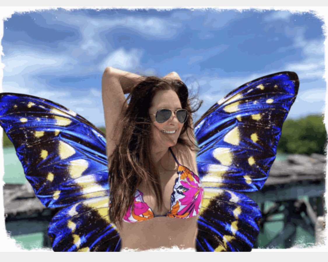 El Amor no da alas, da un cielo a los que tienen ganas de volar con alguien más. <a href="/mariana_aran/">Mariana Aran</a>