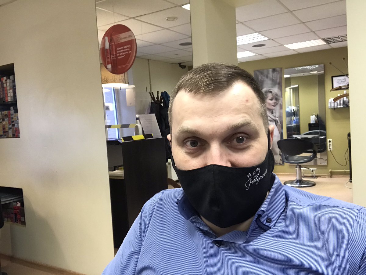 kukjis's tweet photo. Pirms un pēc! Kad pēc 3 mēnešiem, beidzot esi ticis pie friziera! https://t.co/cXzVBxjUeX