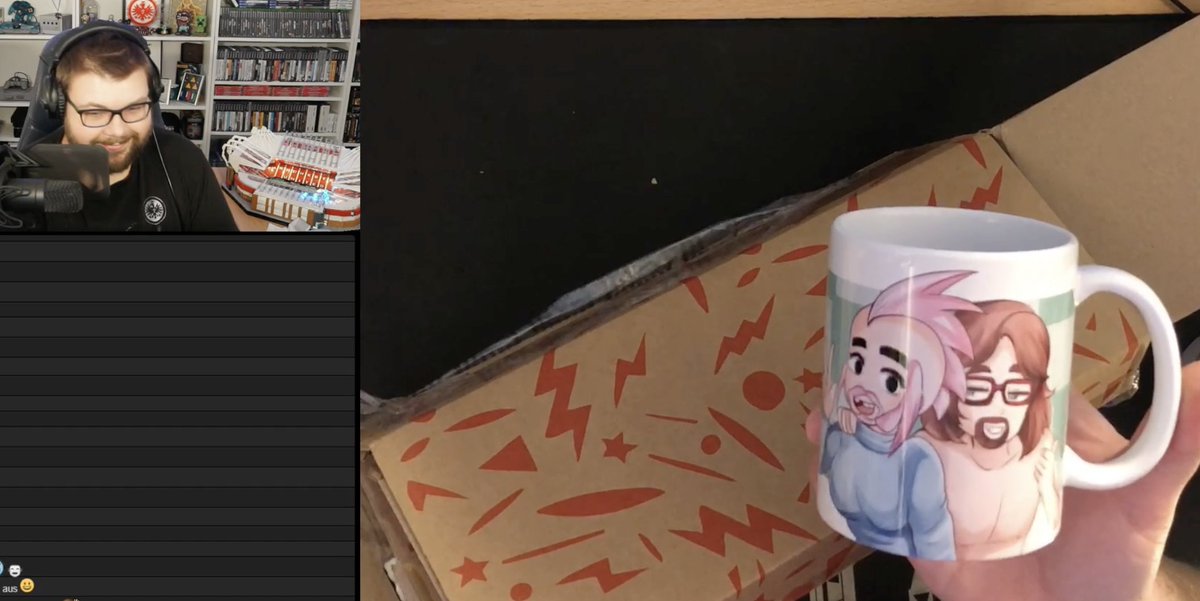 Hackenp0rsche's tweet photo. @Gronkh Schaue gerade den Anfang vom deinem gestrigen Stream nach.
Das ist die Tasse (x2), die @TobinatorLP von @PumpkinDaysGame zu geschickt bekommen hat.
Die schöne Rupert + Jörg, Tobi und du, ihr wart schon zwei Hübschen.😂
#GronkhTV
#TobiStream (01.03.2021) https://t.co/JlxDFARPSz