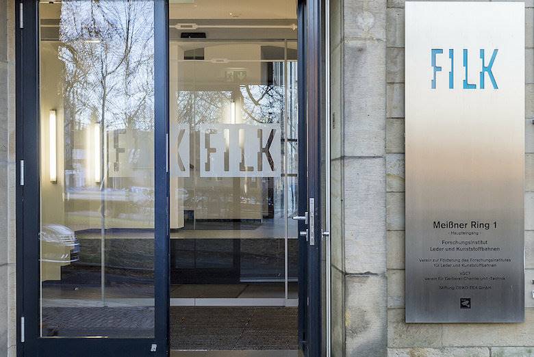 Tests show that substitutes fall short. leatherbiz.com/News/157302 #leather #unplastic <a href="/COTANCE_/">COTANCE</a>
#FILK #noalternative