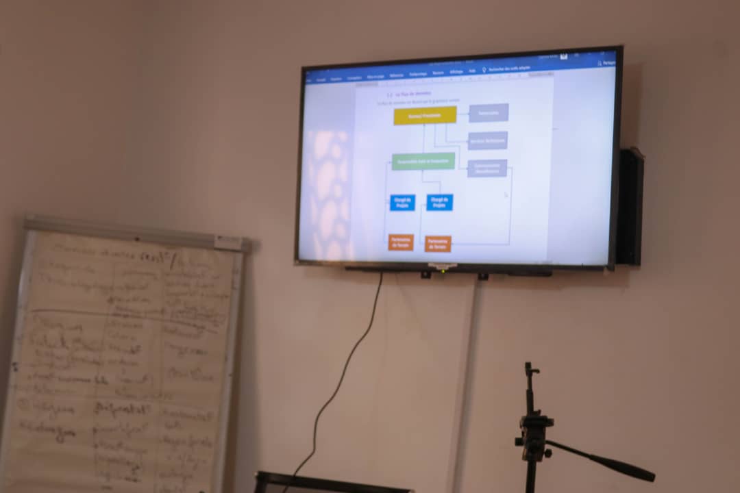 SenegalWim's tweet photo. Dans le cadre du projet d'appui à l'#autonomisation des femmes du secteur des industries extractives, financé par #ONUFEMMES,WIM Sénégal renforce ses capacités et élabore une boîte à outil de  #Suivi-Évaluation. 
#Outiller #Autonomiser @OulimataSarr #WIMS2022 https://t.co/5HY4GVcCXq