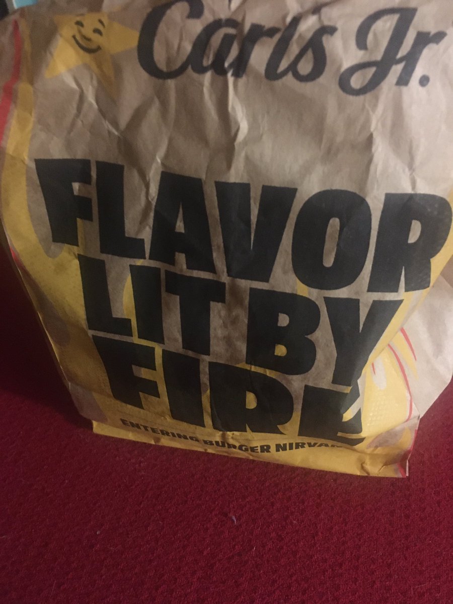 702Sunshine's tweet photo. Thanks @CarlsJr I ran thru your Drive through a bit ago to grab some food for a friend who had a terrible day & needed help & the ONE time I don’t check the bag cause I’m in hurry NO French fries w/ my meals!! Good thing this other place was on the way so I could get🍟#Fryfail https://t.co/owuK6qjFLZ