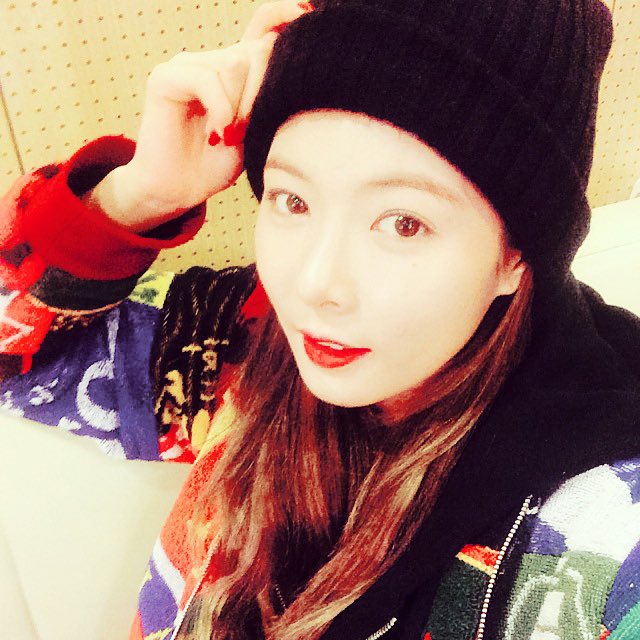 bunnyh_yy's tweet photo. 𓄹 [ 𝕭 ໋⳽ ˬ📮« @ (𝓵.)𝕖𝕥𝕤 ٠ ♪ - p!֊音𝒂𝒚 ゛O3.O2 ՚՚ .!_𝗶𝘀𝘁 ➫ #1YEARWDANIEL ₊̣ #HEYDANIEL !
⠀
¡Buenos días! Hoy perreo desde temprano con los temazos de mi rey Daniel para celebrar que cumplió un añito en la industria no de naser. ¡Te adoro! https://t.co/KXssibgTmP