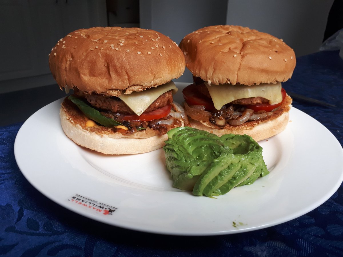 Ozzy Dingo tweet media