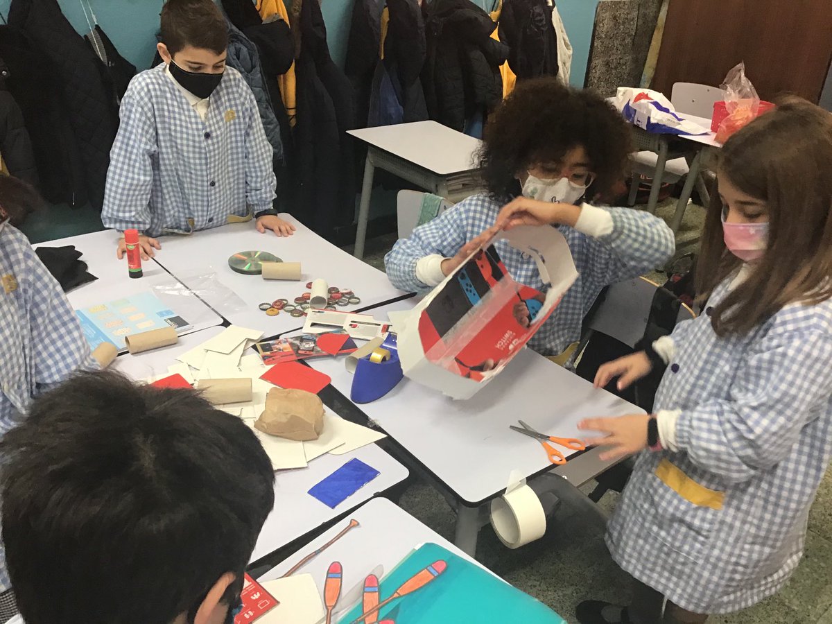 mercedaries's tweet photo. Víkings Longships contest is starting!
Comença el concurs dels vaixells víkings a 3r
#fsf3prim #englisgweek #vikings https://t.co/FMP3eIsyuo