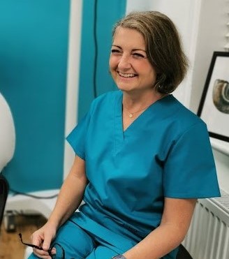 clearwax01's tweet photo. Locate Clearwax - Ear Wax Removal Specialist Mrs Sereta Sarah Parker offers expert &amp; professional #earwaxremoval in #thame

https://t.co/smJG8zGKgr

#oxfordshire #oxford #chinnor #haddenham #longcrendon #earwaxmicrosuction #endoscopicmicrosuction #ear #removingearwax #audpeeps https://t.co/NYqJ2nfEY1