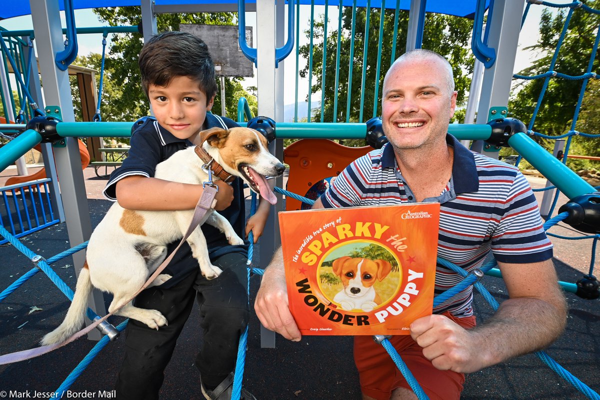 MarkJesser's tweet photo. Children's book Sparky the Wonder Puppy launched in the #UpperMurray 📷 @bordermail
https://t.co/Gu8Neft9ER #Corryong https://t.co/O8kYZxbNgv