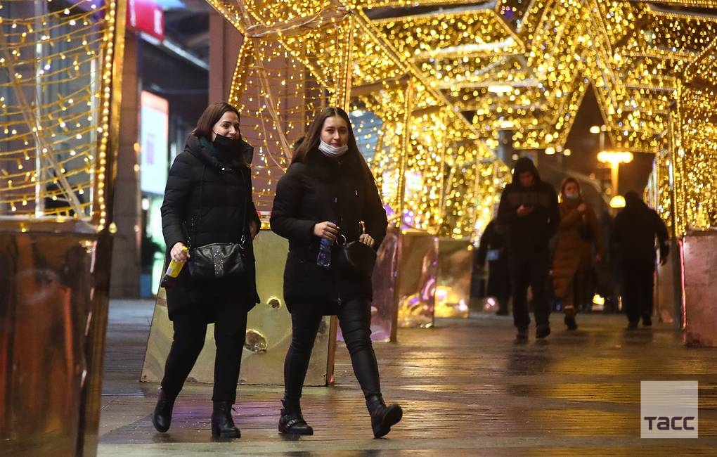 Какие тц работают в москве 1 января. Новый год в москве. новогодний центр москвы. москва 2025 год фото. фотосессия в москве новый год.