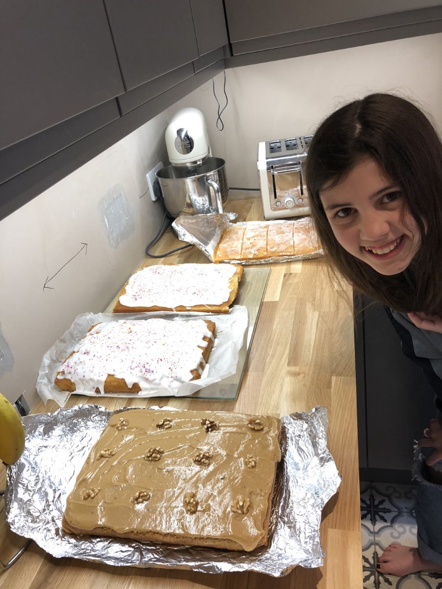 A truly thoughtful act of kindness from student, Immy!
She has been baking cakes over the last two weeks, 72 in total, delivered safely to <a href="/CafeWorcester/">Worcester Street Cafe</a>  
We are so proud of her! Our students are the best &amp; we can't wait to see them all again next week 👍
#worcestershirehour