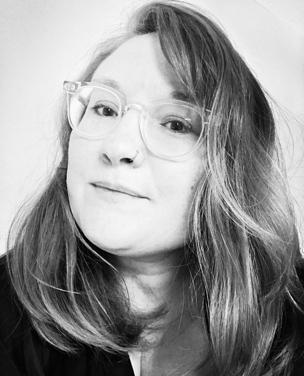 crashensemble's tweet photo. ⚡❤️❤️❤️*APPRECIATION POST*❤️❤️❤️⚡
Neva Elliott McGinley has been our CEO from 2011-2021. As she heads off on a path of creative exploration we wanted to thank her for everything she has done to steer the good ship Crash Ensemble. Neva, thank you, you are loved😍 https://t.co/44v3SGAgJp