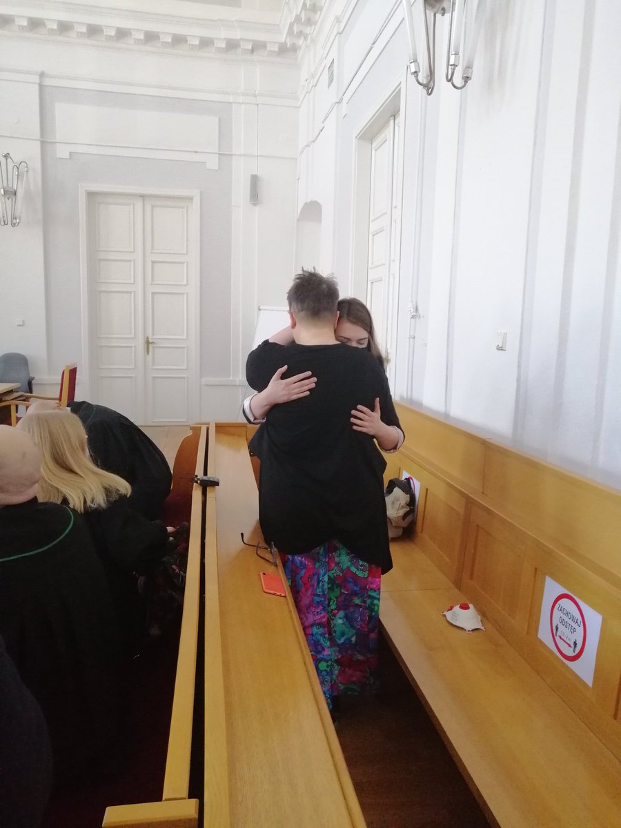 The hearing is now over. Ela, Joanna and Anna have been acquitted as their actions are protected by the right to freedom of expression. We call on authorities to refrain from targeting and harassing any other peaceful activists simply because of their activism #TeczanieObraza