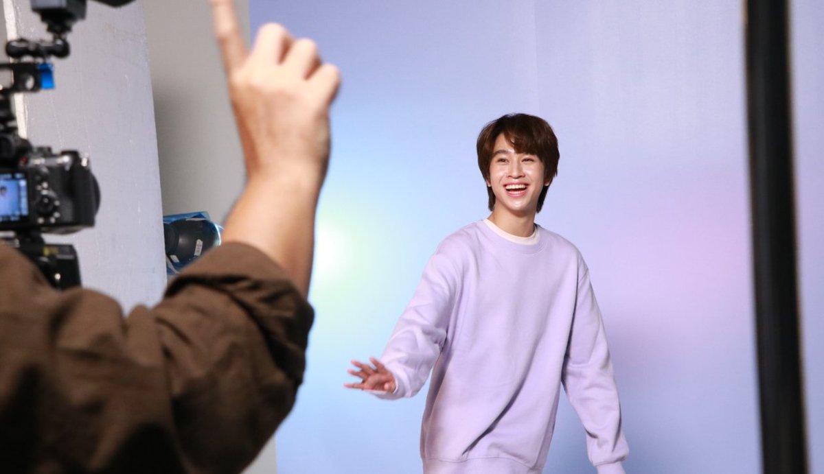 OTGontheglow's tweet photo. ไหวมั้ยทุกโคนนนน #OTGxOhmFluke https://t.co/8dheQCGzkr