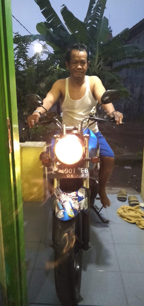 Terimakasih kawan ku sudah membatu dengan, kami di sini tidak akan lupa perjuangan mu..
#mengenang