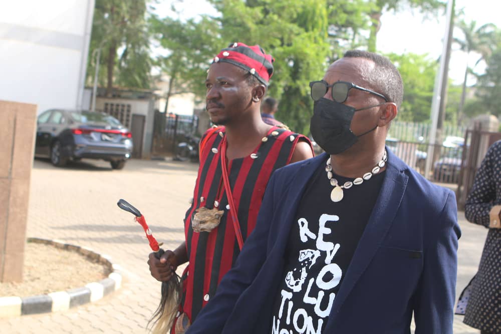 Sahara Reporters tweet media