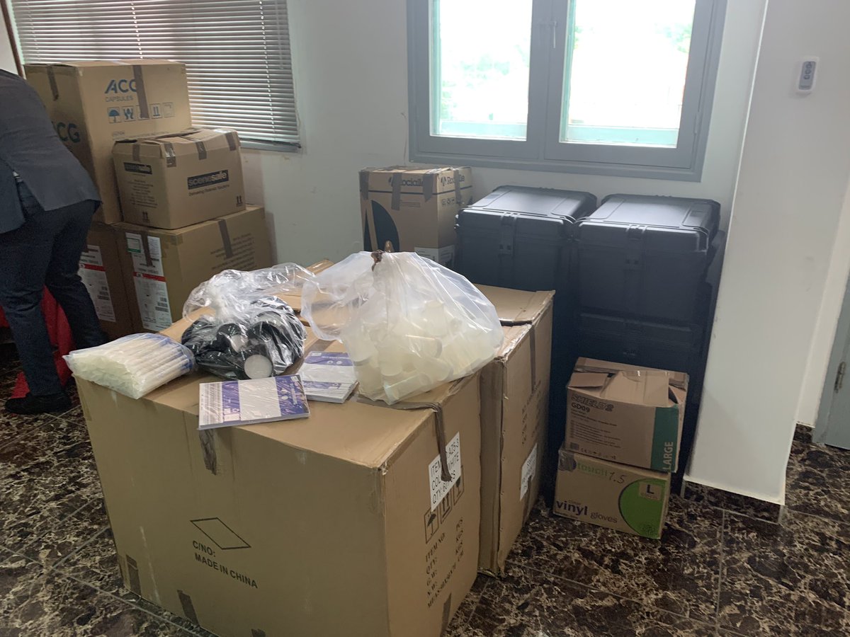 CesarGuedesF's tweet photo. UNODC delivers specialised forensic equipment to SERNIC (investigation police🇲🇿) to support their work on counterterrorism cases.  Estamos juntos 🇺🇳  🇲🇿 ! https://t.co/ftQ5WTmU9j