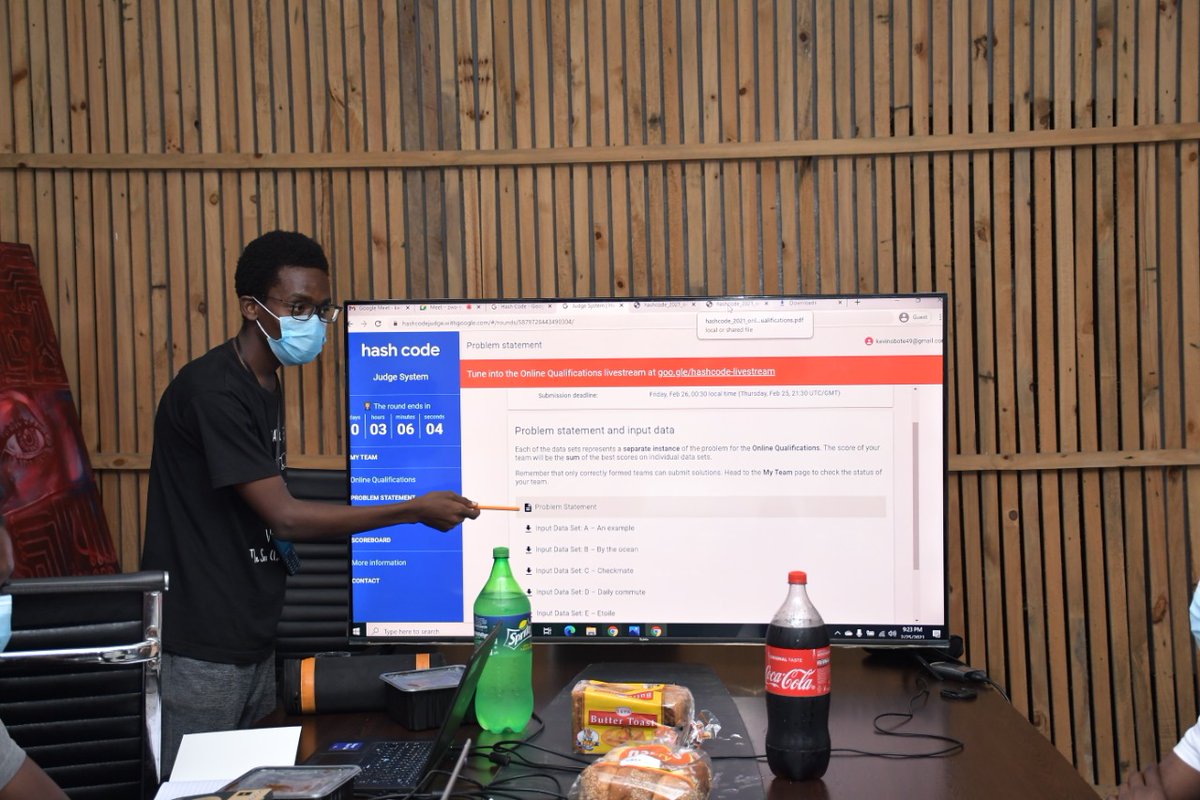 achinga_chris's tweet image. I still remember what I did on this night @swahilipothub
Good thing about solving and creating solutions as a group is the working as a group part
#hashcode