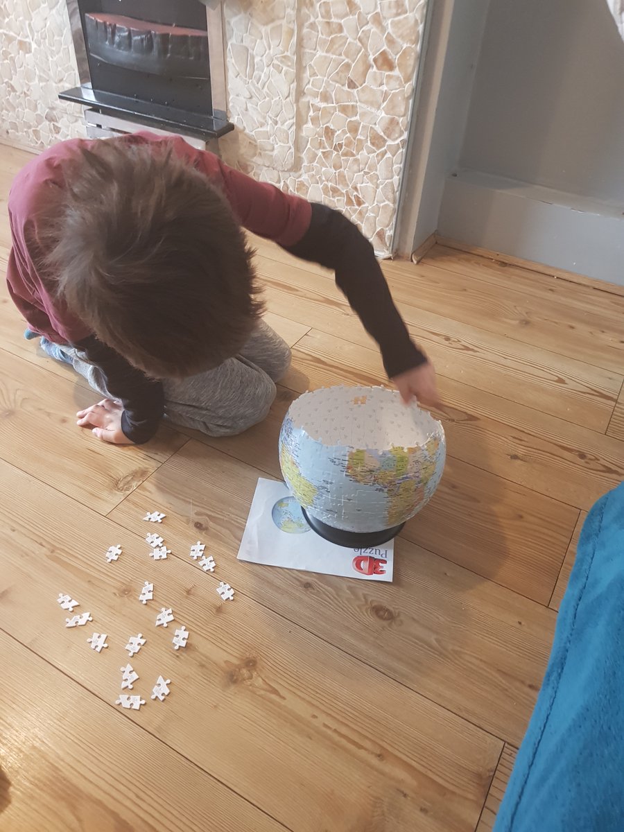 Jude made this amazing 500 pieces 3D puzzle!