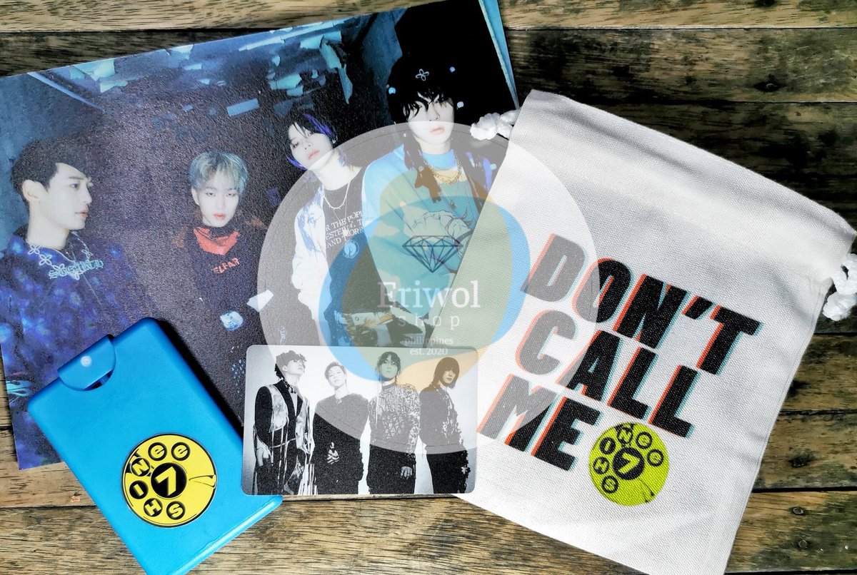 EriWolPH's tweet photo. [#EriwolPH_Freebies]

SHINee Don’t Call Me album freebies

• group A5 sintraboard
• 5x6 drawstring loot bag
• group photocard

extra freebie for those who ordered 2 or more albums:
• card alcospray 

Hope you like them!! ❤️ https://t.co/jbw6jTTGgr