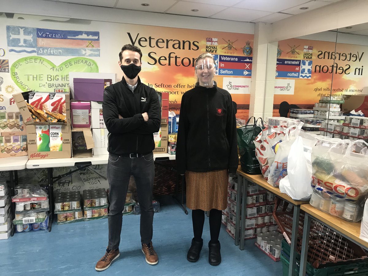 BaseEnergyInfo's tweet photo. Peter Kinsella &amp; Shirley Hunter delivered much needed food to @the_brunny, that had been donated by staff at Base Energy.  The Brunswick have throughout lockdown been delivering food parcels to the local community. https://t.co/c7mPrun3EL