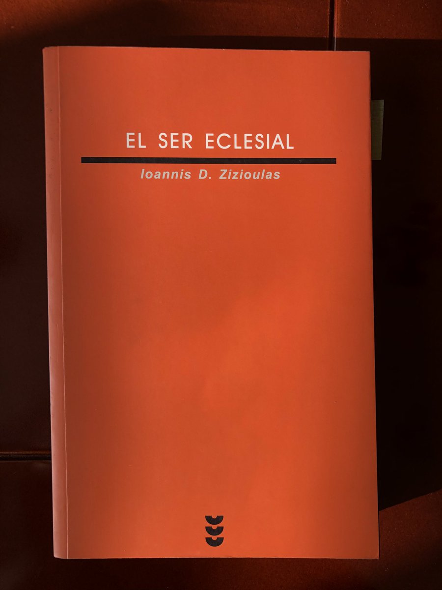 Met_Ignacio's tweet photo. "El ser de Dios sólo podía comunicarse a través de las relaciones personales y del amor personal”. Base interesante de la expresión teológica eclesial del ilustre autor.
#literaturaortodoxa
#zizoulas
#edicionesbarek
#edicionessígueme https://t.co/zk5b7InnTb