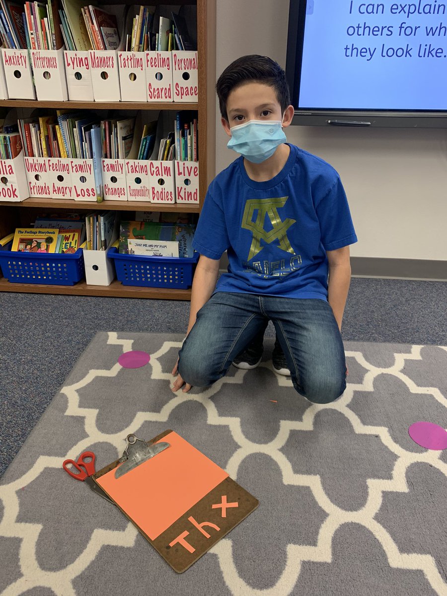 KC Club is spreading kindness by making a sign for our wonderful custodians! We are so thankful for all they do for our school! #prideinside2021 #slaughterliveskind