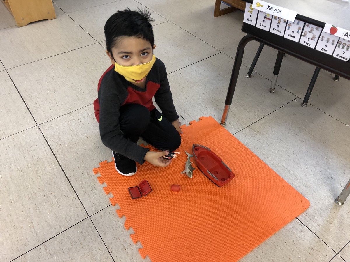 Mrs. Bronack tweet media