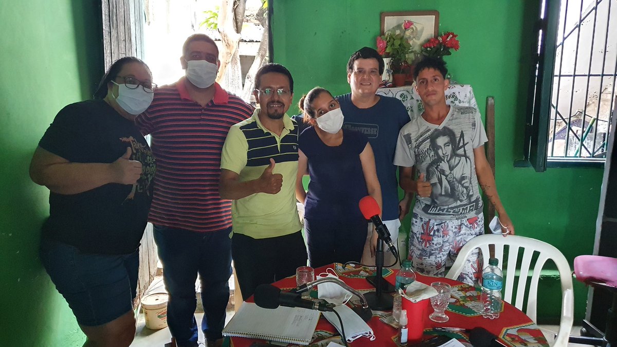 MarcoArandaMor1's tweet photo. VISITA DEL CANDIDATO A CONCEJAL MIGUEL.SOSA A RADIO COSTA DE LA CHACARITA
MARTIN AREVALO INTENDENTE ! https://t.co/HMvdSOgrwT